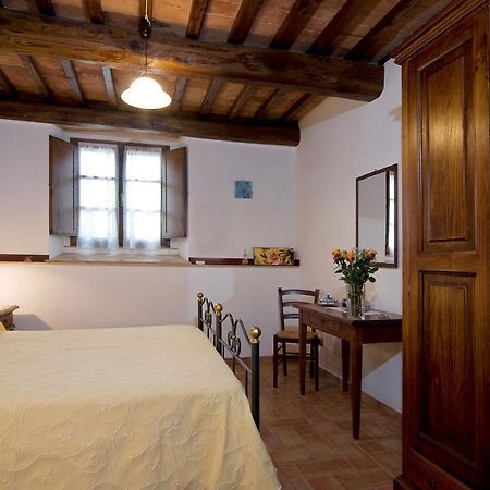 Agriturismo Fontesettimena Appartamento Rondine- Appartamento Capriolo Волтера Екстериор снимка